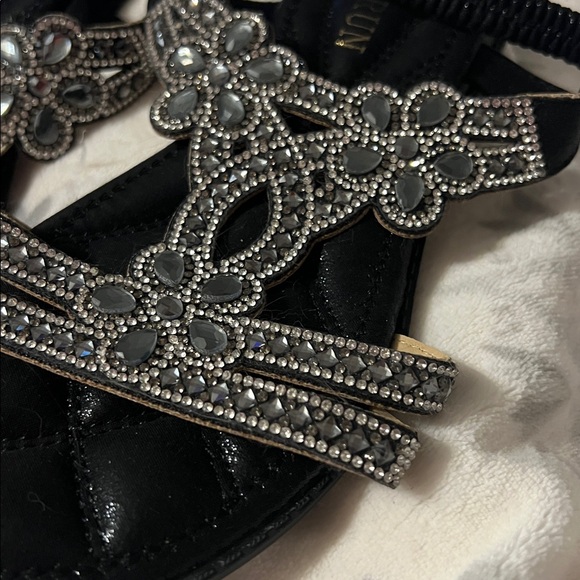 NWOT Rhinestone Sandals - Picture 2 of 7